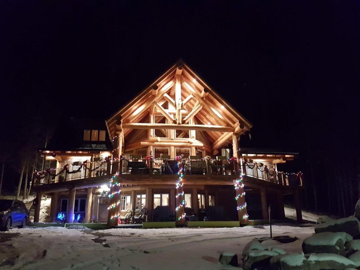 Golden Acres Mountain Lodge Eksteriør bilde